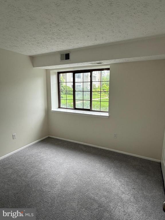 Building Photo - 12205 Peach Crest Dr