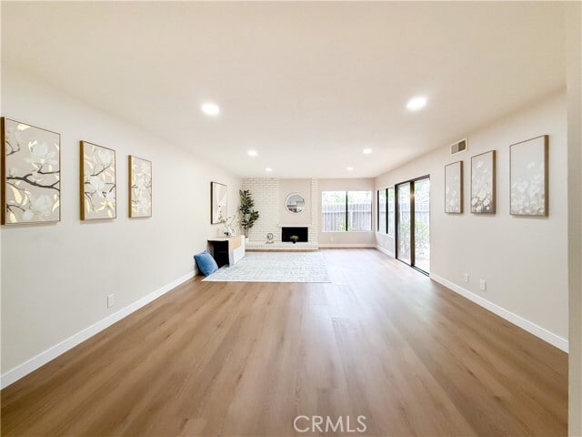 Building Photo - 1034 Romney Dr