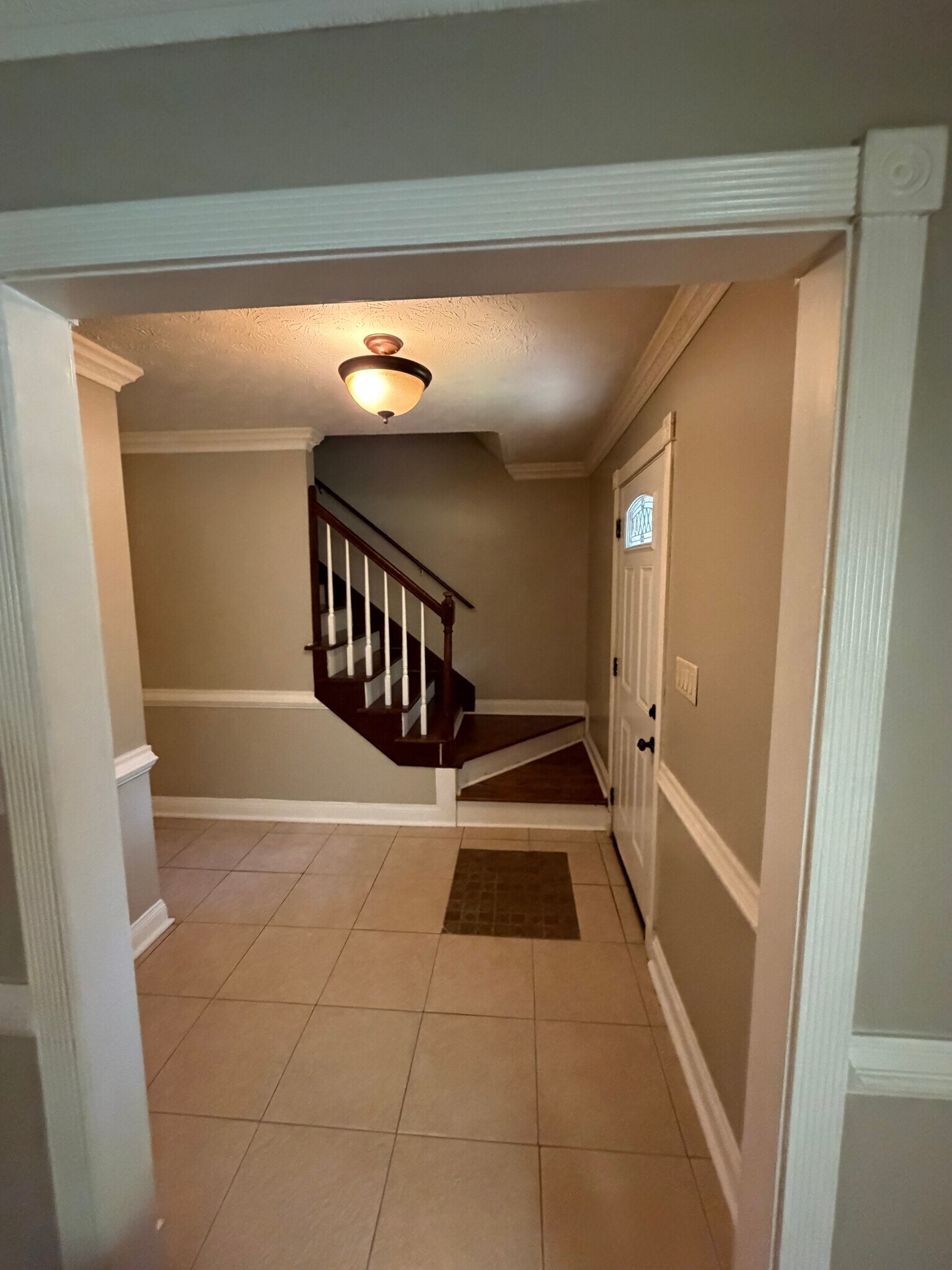 Building Photo - 265 Fairfield Cir