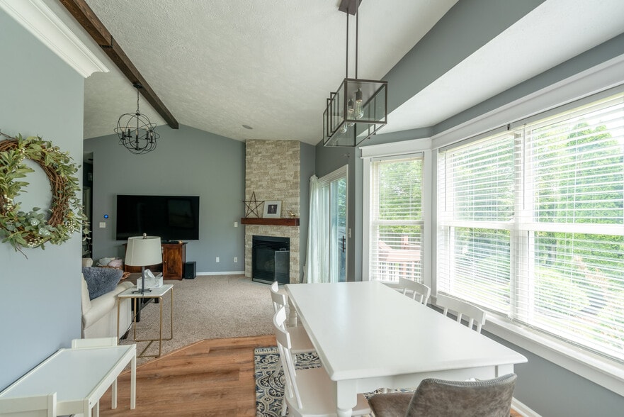 Building Photo - 5686 Barcroft Dr SW