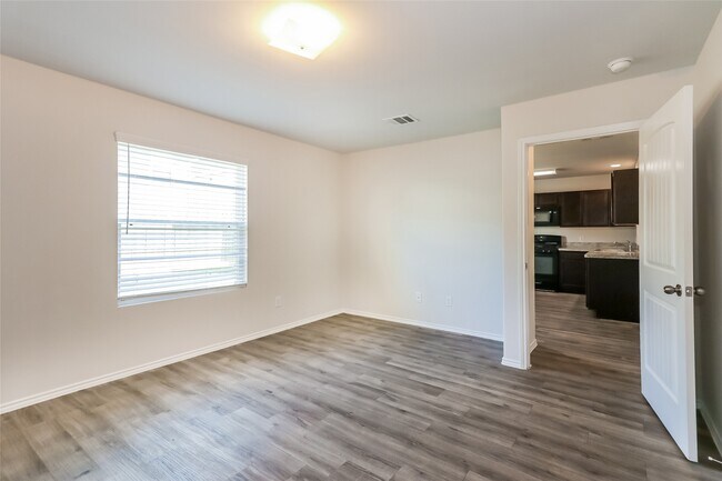 Building Photo - 17018 Hailey Harbor Dr