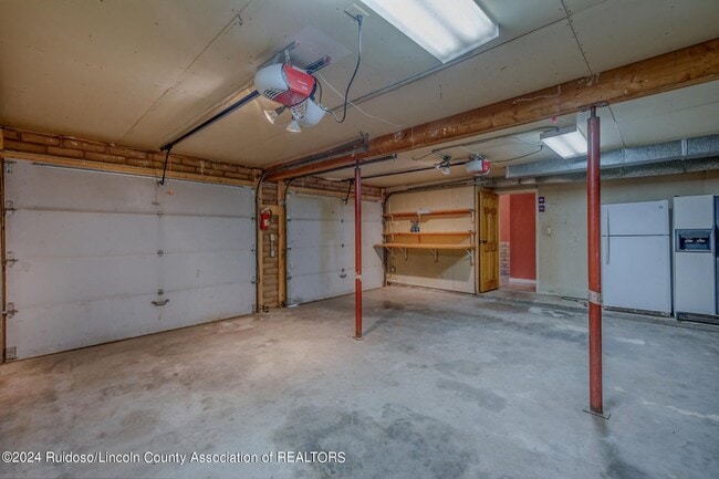 Building Photo - 109 Snowcap Dr
