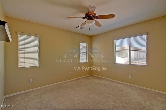 Building Photo - 4725 E Olney Ave