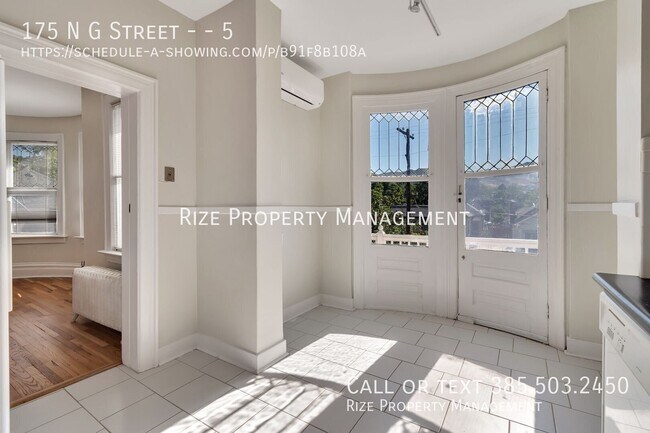 Building Photo - 30 N 1900 E