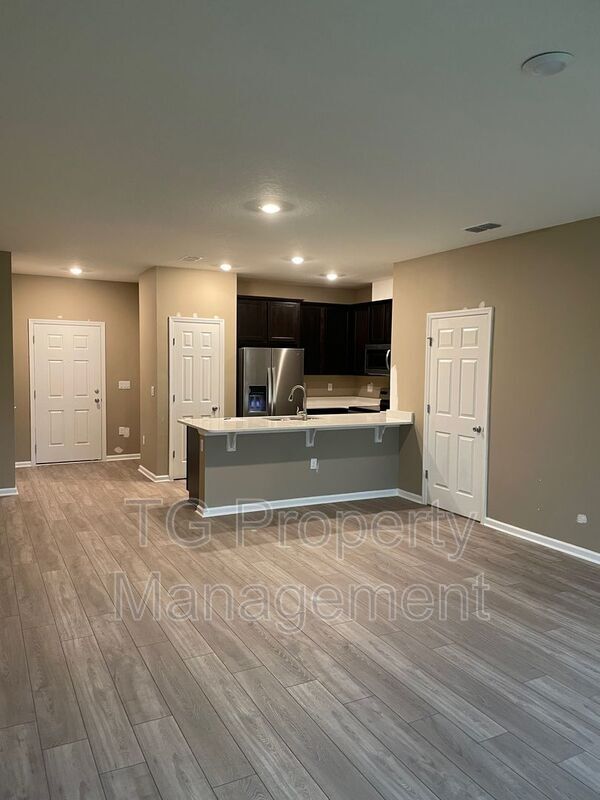 Building Photo - 99 Great Star Ct