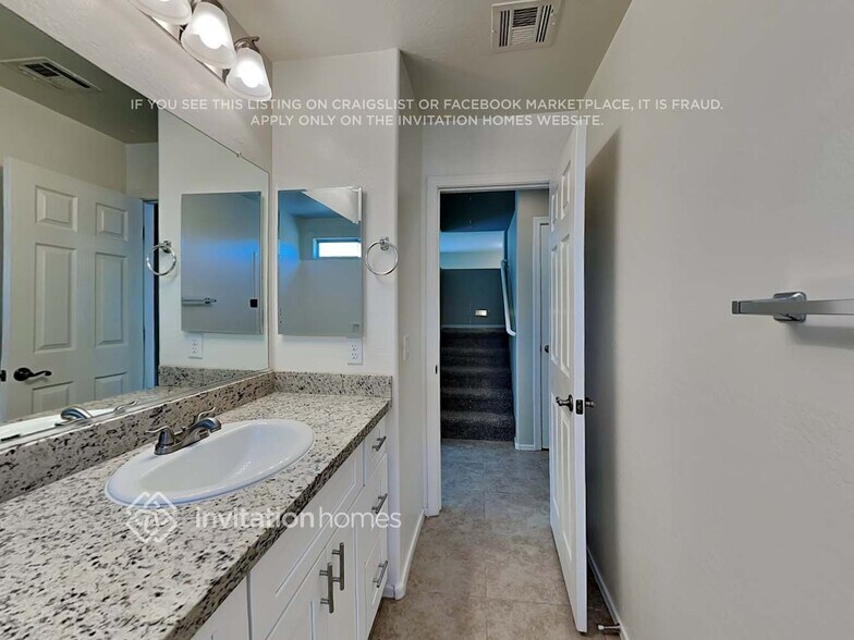 Building Photo - 22277 W Tonto St