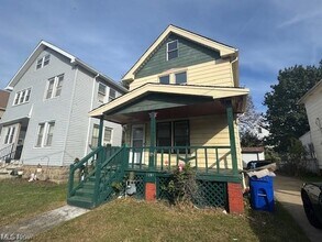 Building Photo - 1201 E 172nd St