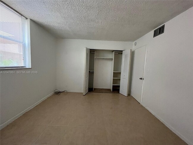 Building Photo - 403 NW 68th Ave