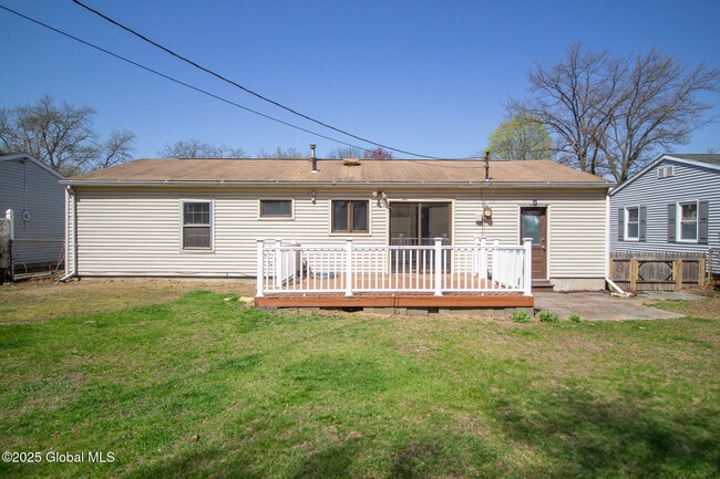 Building Photo - 31 Mildred Ln