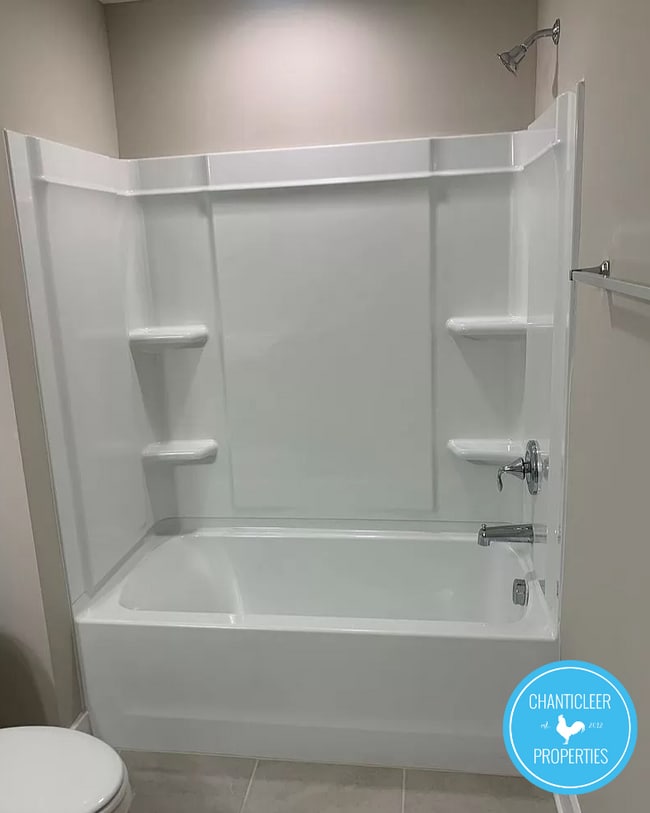 Building Photo - 1745 Eastfall St