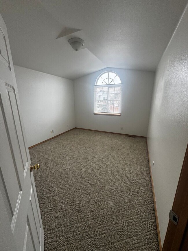 Building Photo - Waterfront Duplex for Rent!!