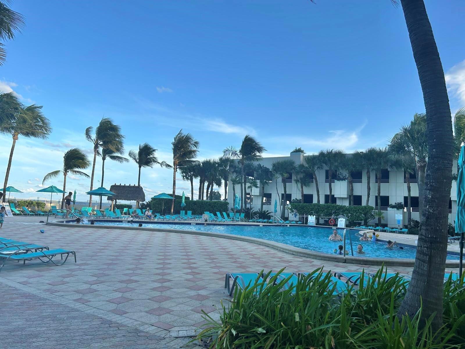 Building Photo - 3801 S Ocean Dr