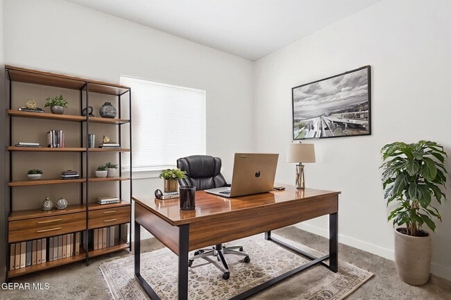 Building Photo - 14813 Tierra Fortaleza Ave