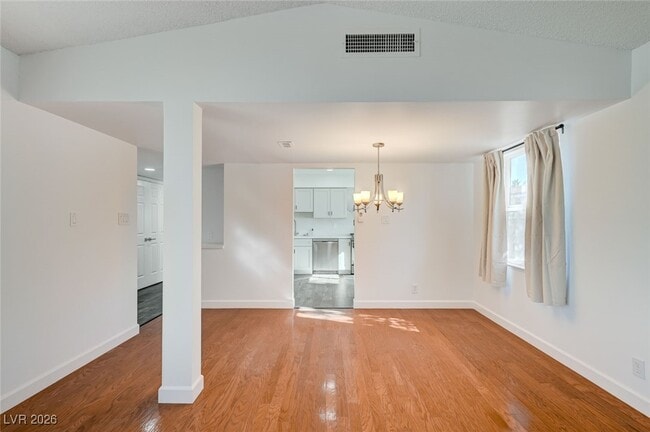 Building Photo - 4830 El Escorial Dr