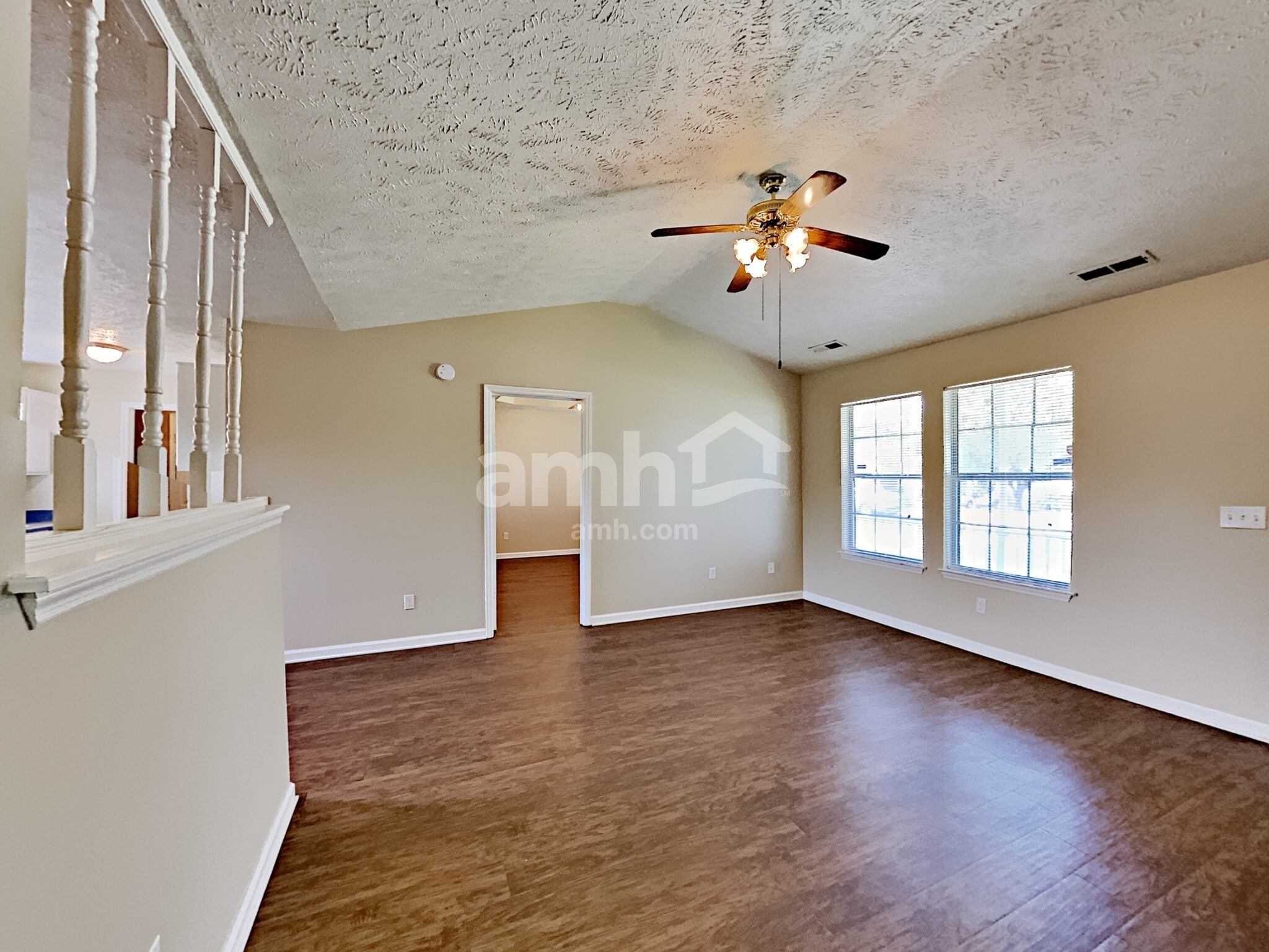 Building Photo - 605 Hollandale Rd