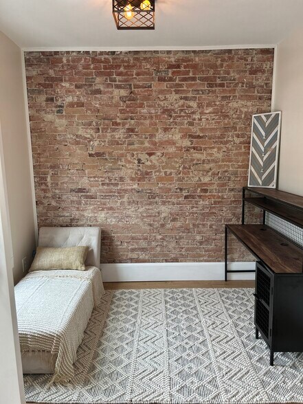 Office - 254 Western Ave