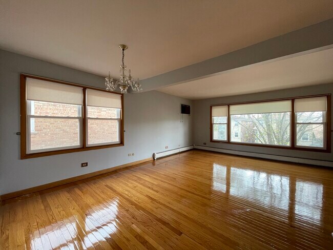 Building Photo - 8645 W Summerdale Ave