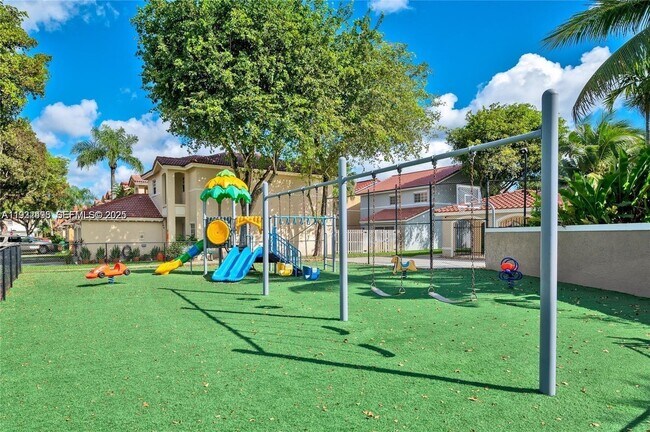 Building Photo - 13929 SW 102nd Terrace