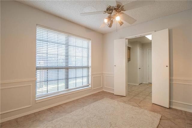 Building Photo - 3831 Helmsford Dr