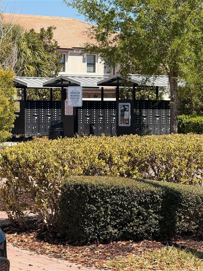 Building Photo - 8543 Spyglass Ln