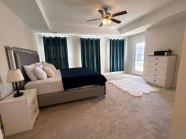 Building Photo - Beaufort Farms