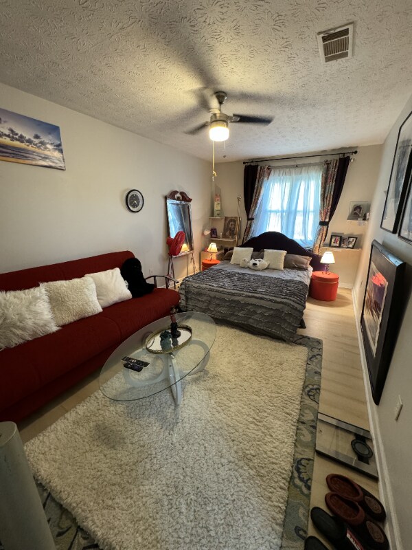 Building Photo - 5788 Sheldon Ct