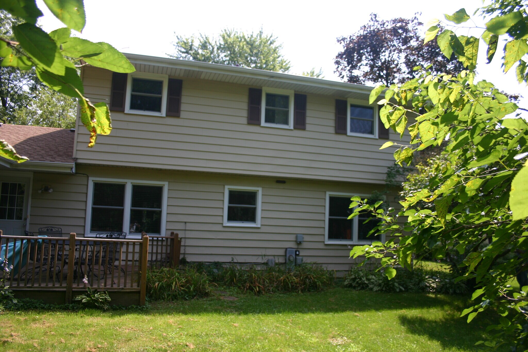 Building Photo - 6S546 Sussex Rd