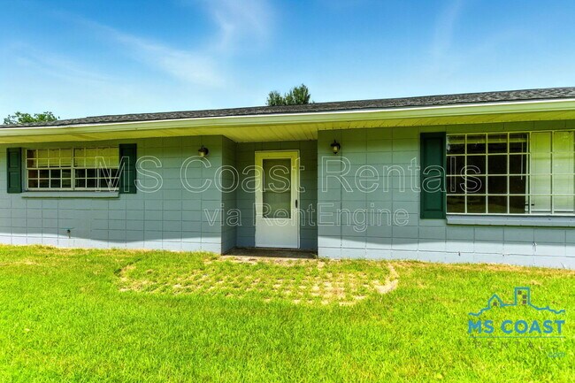 Building Photo - 13001 Old Fort Bayou Rd