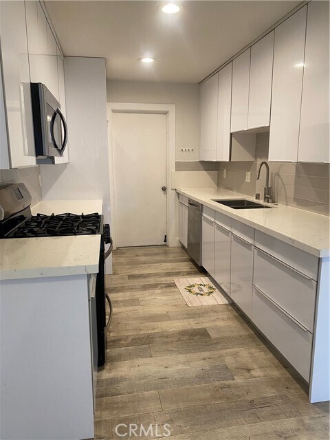 Building Photo - 14100 Bradford Meadows
