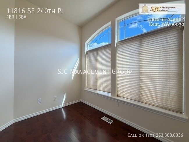 Building Photo - 11816 SE 240th Pl