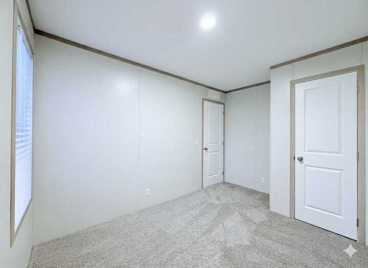 Building Photo - 29752 Jamestown Dr