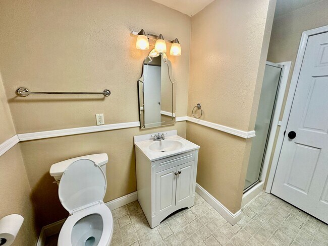 Building Photo - Indian Trail Rental Available Now