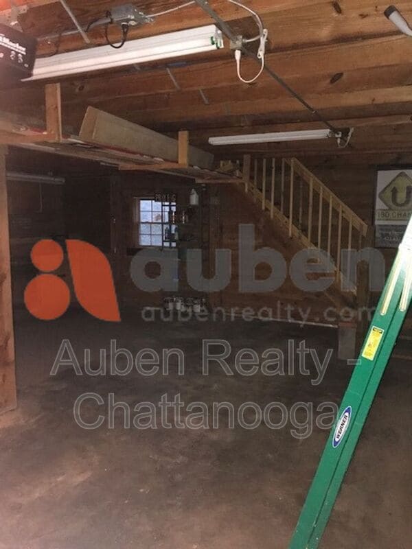 Building Photo - 2414 Briggs Ave