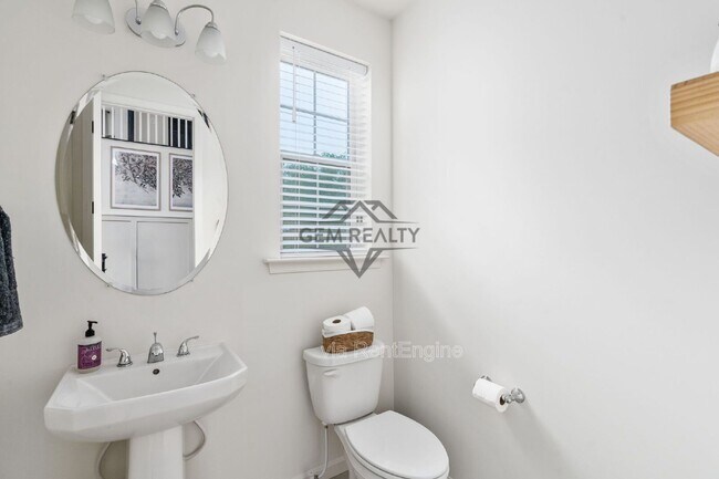 Building Photo - 7812 Bexley Ln