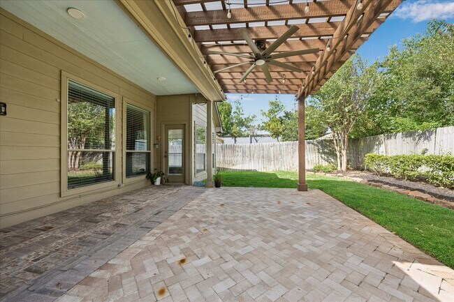 Building Photo - 23107 Enchanted Cactus Dr
