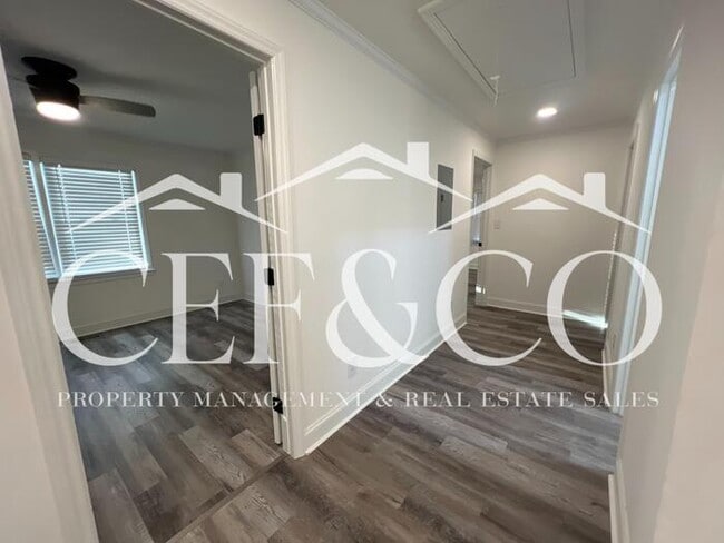 Building Photo - 7107 SC-215