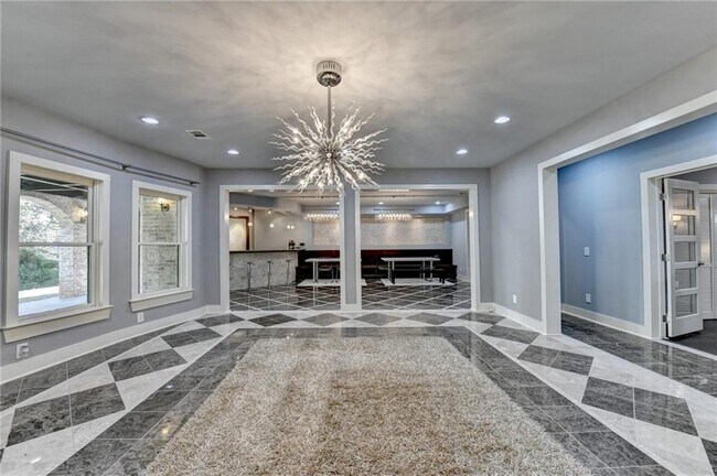 Building Photo - 8330 Royal Melbourne Way