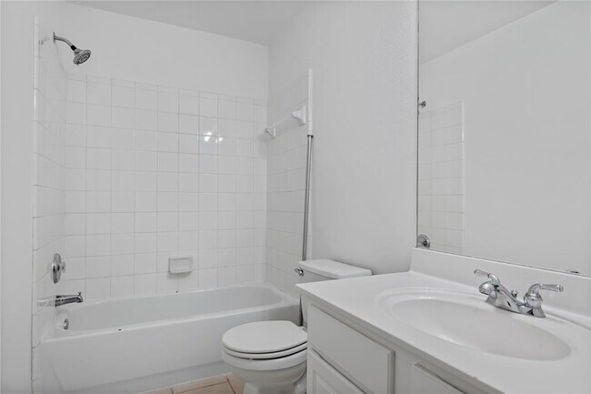 Building Photo - 2209 Boneset Trail