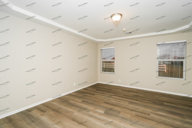 Building Photo - 11059 N 148th E Ave