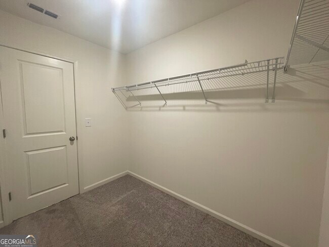 Building Photo - 35118 Condor Ct