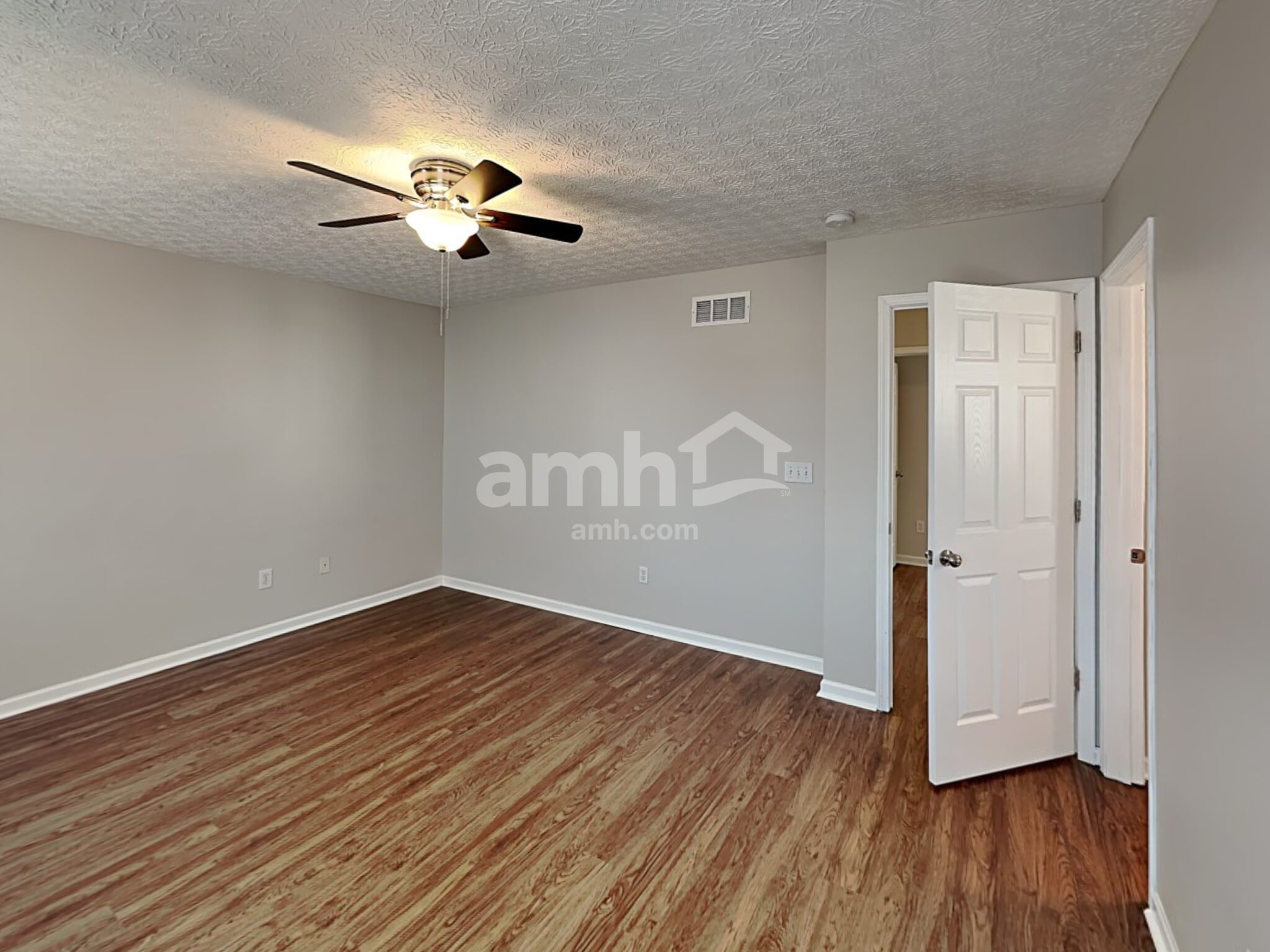 Building Photo - 421 Furman St