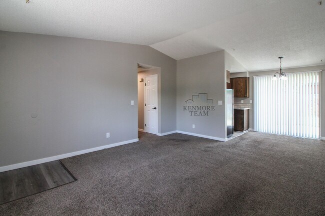 Building Photo - 1602 Swift Blvd