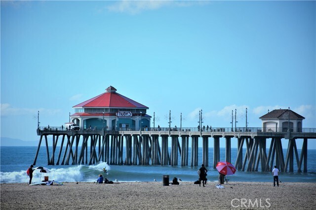 Building Photo - 711 Pacific Coast Hwy