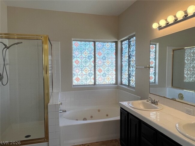 Building Photo - 1316 Royal Creek