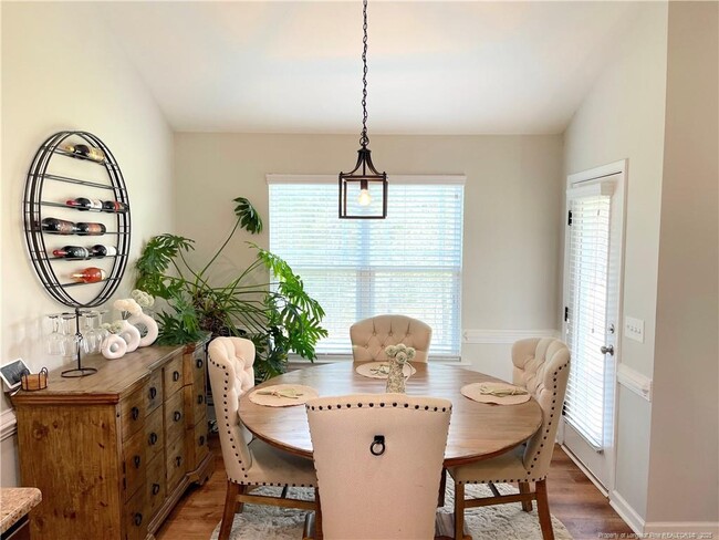 Building Photo - 178 Angel Oak Dr