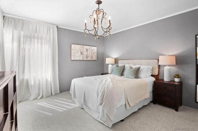 Building Photo - Single family house for rent in a fantastic location