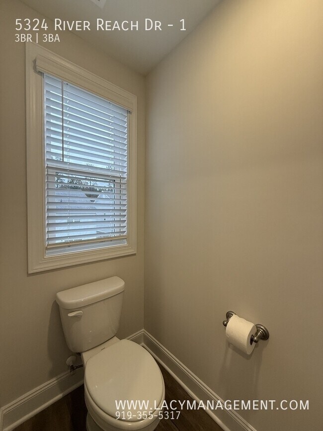 Building Photo - 5324 River Reach Dr