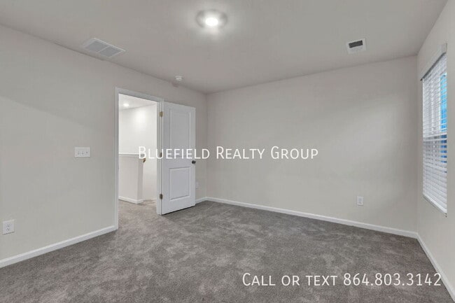 Building Photo - 808 Harper St