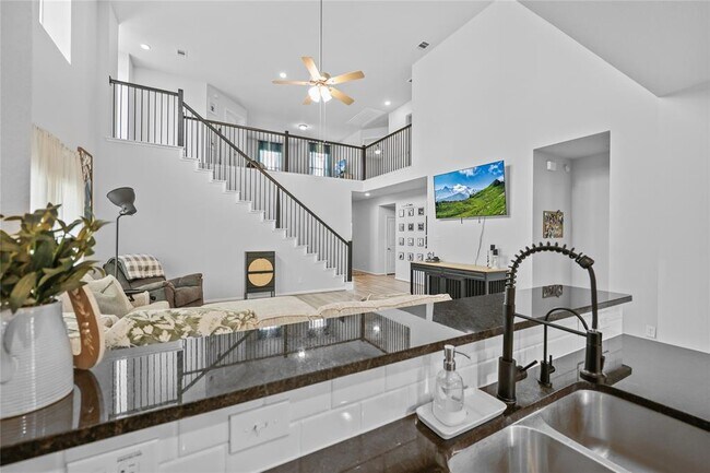 Building Photo - 30208 Arnold Br Dr