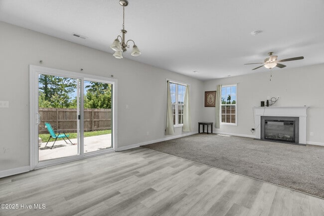 Building Photo - 1115 Carteret Mnr Dr